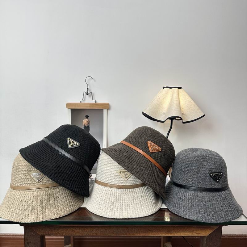 Prada hat dx63